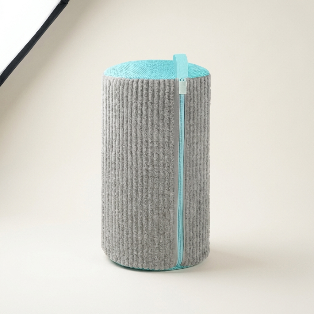 [Gray] Seraveo shoe wash bag studio hero shot