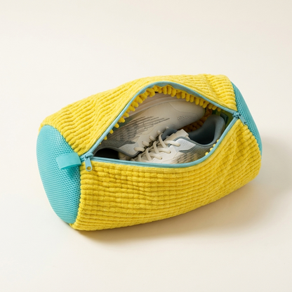 [Yellow] Seraveo shoe wash bag open with sneakers inside